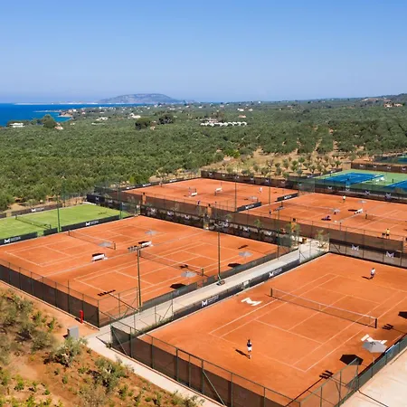 מלון W Costa Navarino (adults Only) פילוס