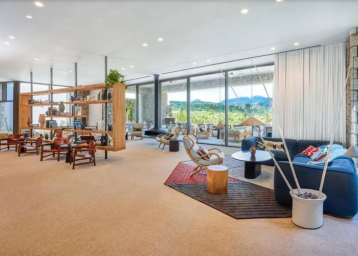 W Costa Navarino (adults Only) 5* פילוס