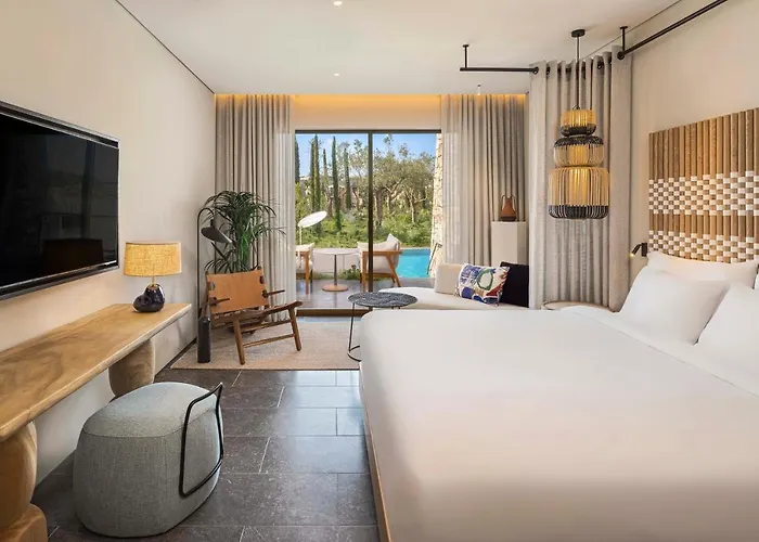 מלון W Costa Navarino (adults Only)