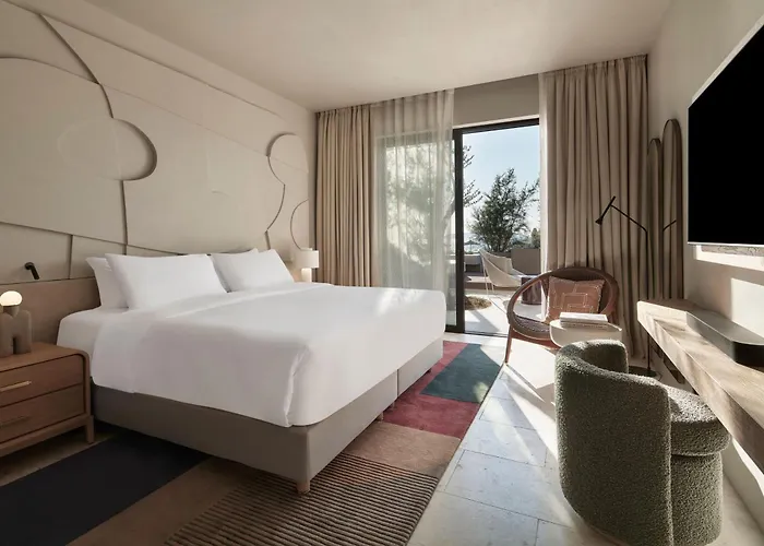 W Costa Navarino (adults Only) מלון