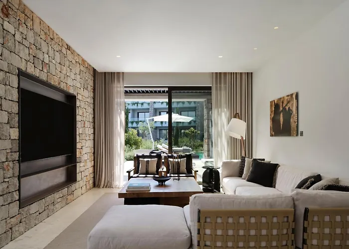 W Costa Navarino (adults Only) Hotel