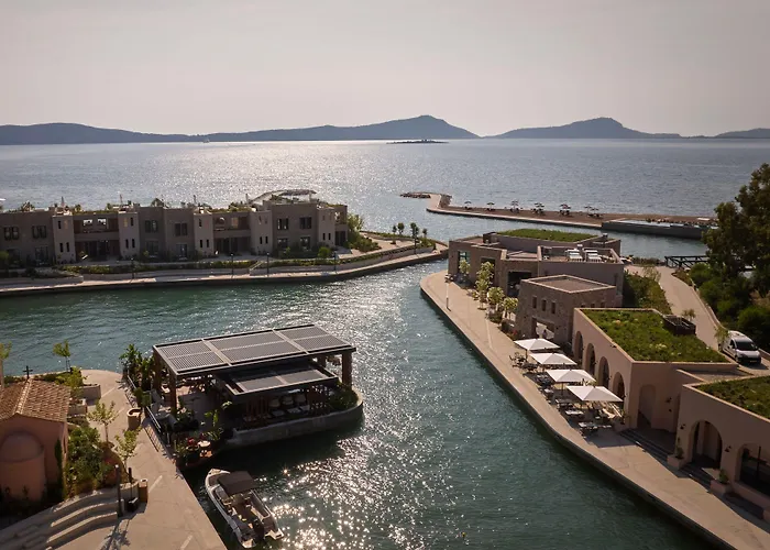 W Costa Navarino (adults Only)